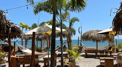 2 Complimentary Cocktails – aAmar Beach Club (Playa Farallon)