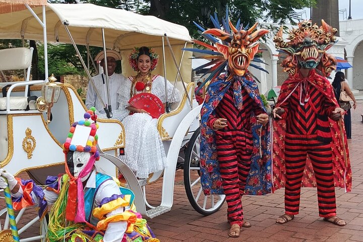 Paseo en Carruaje Casco